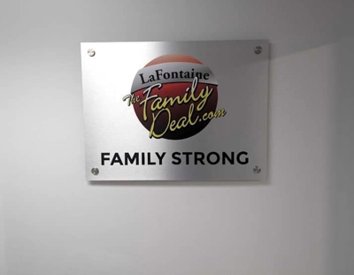 Interior Signs Photo